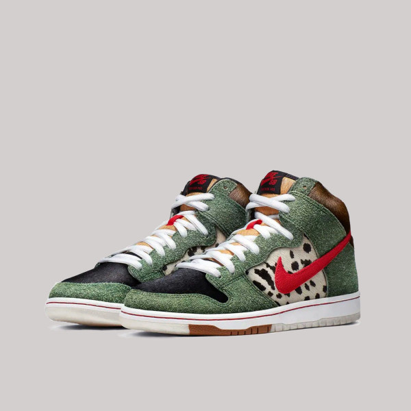 Nike dunk walk the dog hotsell